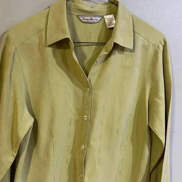 [4]Tommy Bahama Pineapple Pattern Yellow Green  Cropped Silk Button Down Shirt - Picture 4 of 12